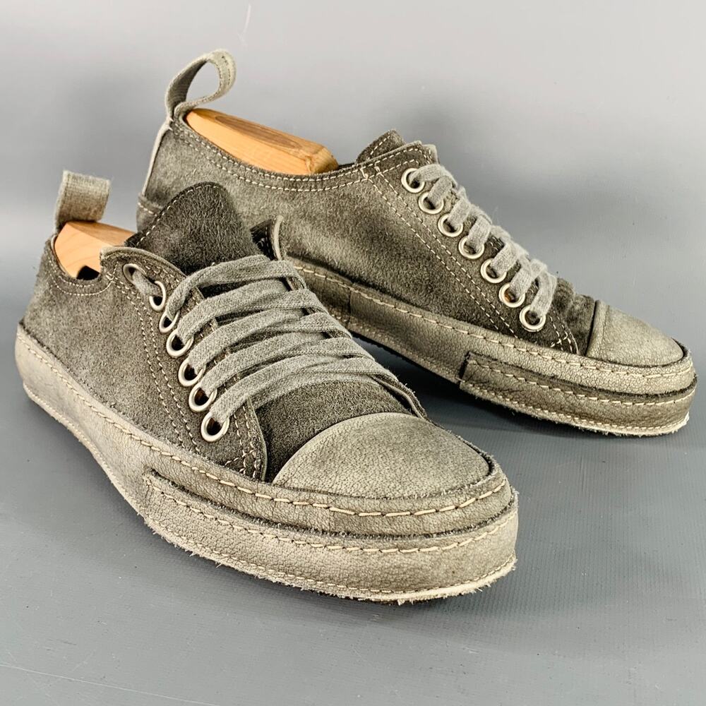 VOLGA VOLGA Size 7 Grey Distressed Suede Low Top Rubber Sole Sneakers